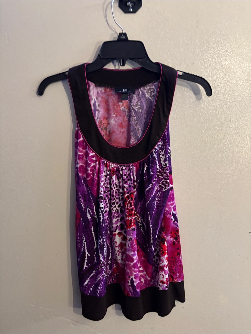 Purple Patterned Sleeveless Tank Top with Black Trim
